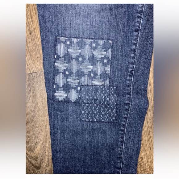 Eddie Bauer Women's Boyfriend Fit Jeans Patchwork Size 8 - Picture 5 of 16